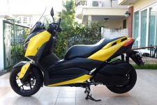 รีวิว YAMAHA XMAX 300 จากการใช้งานจริงในเมือง และน