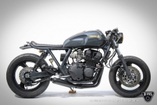 Yamaha XJR400 Cafe Racer - The Sports Custom