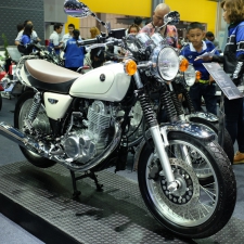 CT400 VS SR400